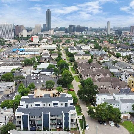 Beautiful Luxurious Houston Galleria Home Экстерьер фото