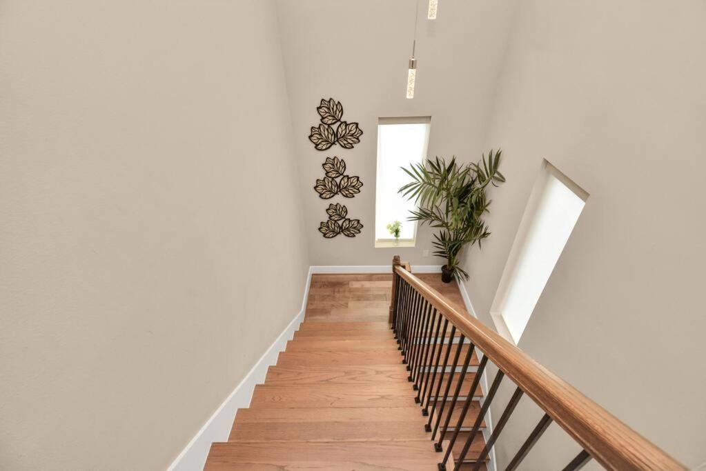 Beautiful Luxurious Houston Galleria Home Экстерьер фото