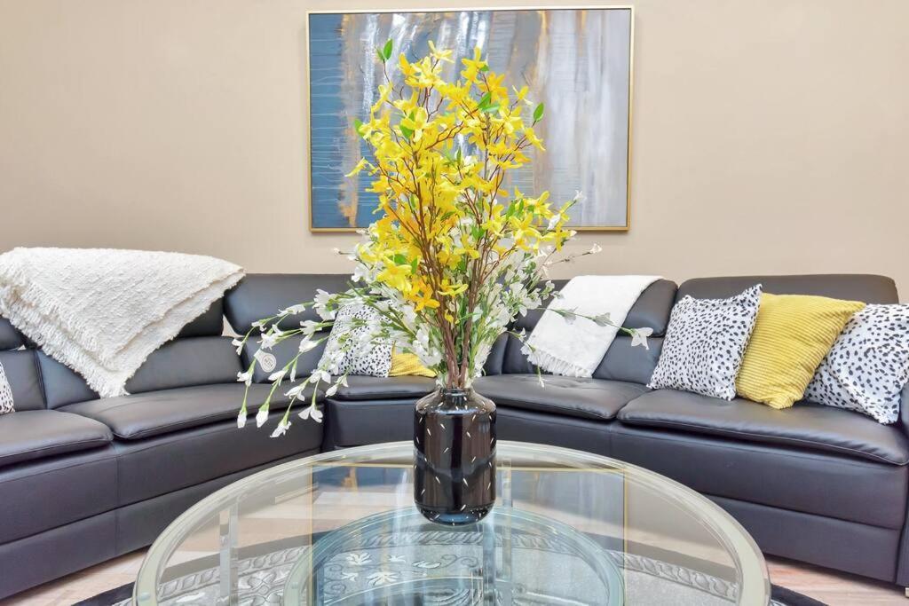 Beautiful Luxurious Houston Galleria Home Экстерьер фото